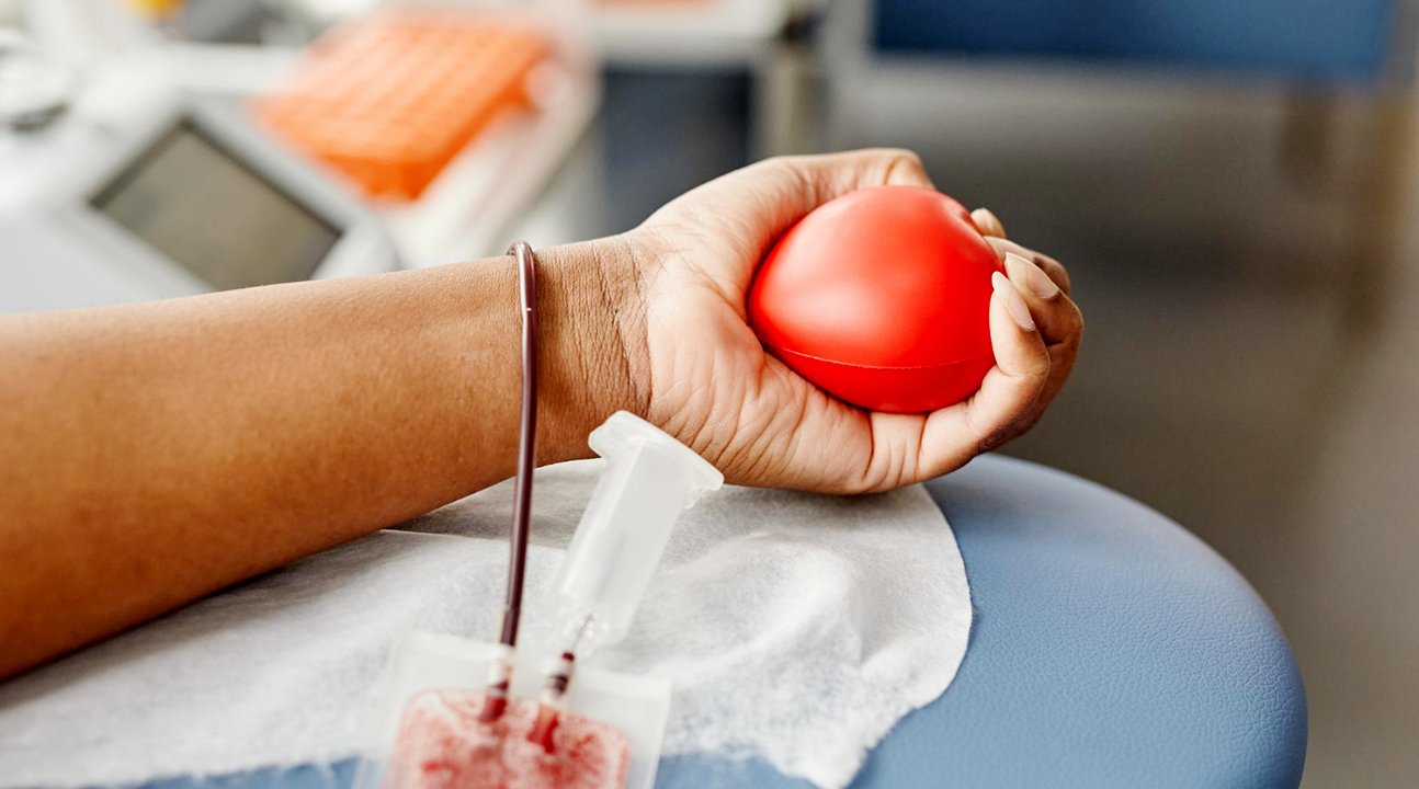 JUNHO VERMELHO 🩸 | Campanha destaca ato de doar sangue como atitude que salva vidas. Faça a sua parte!